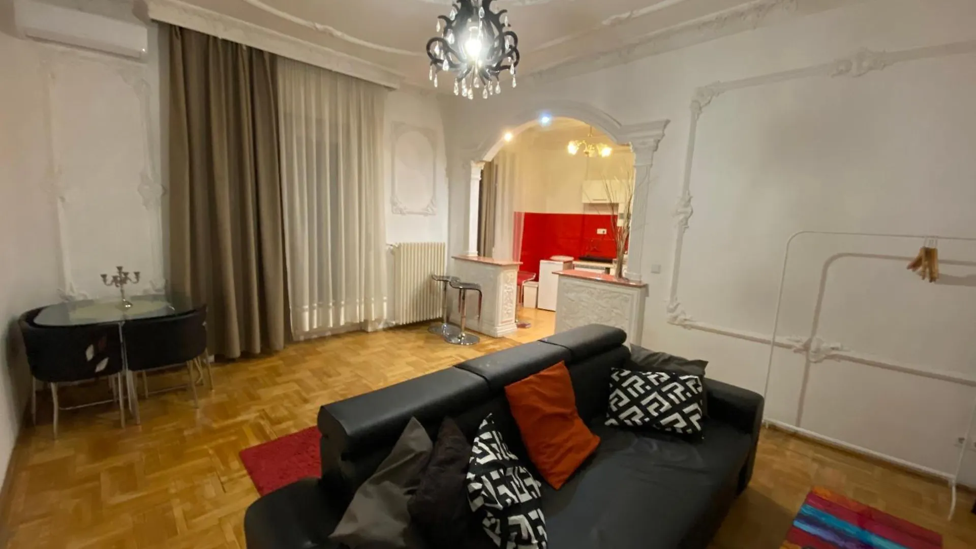 Heart Of The City 2 Bedrooms, Living Rooms, Bathrooms, With Ac Budapest Hungary
