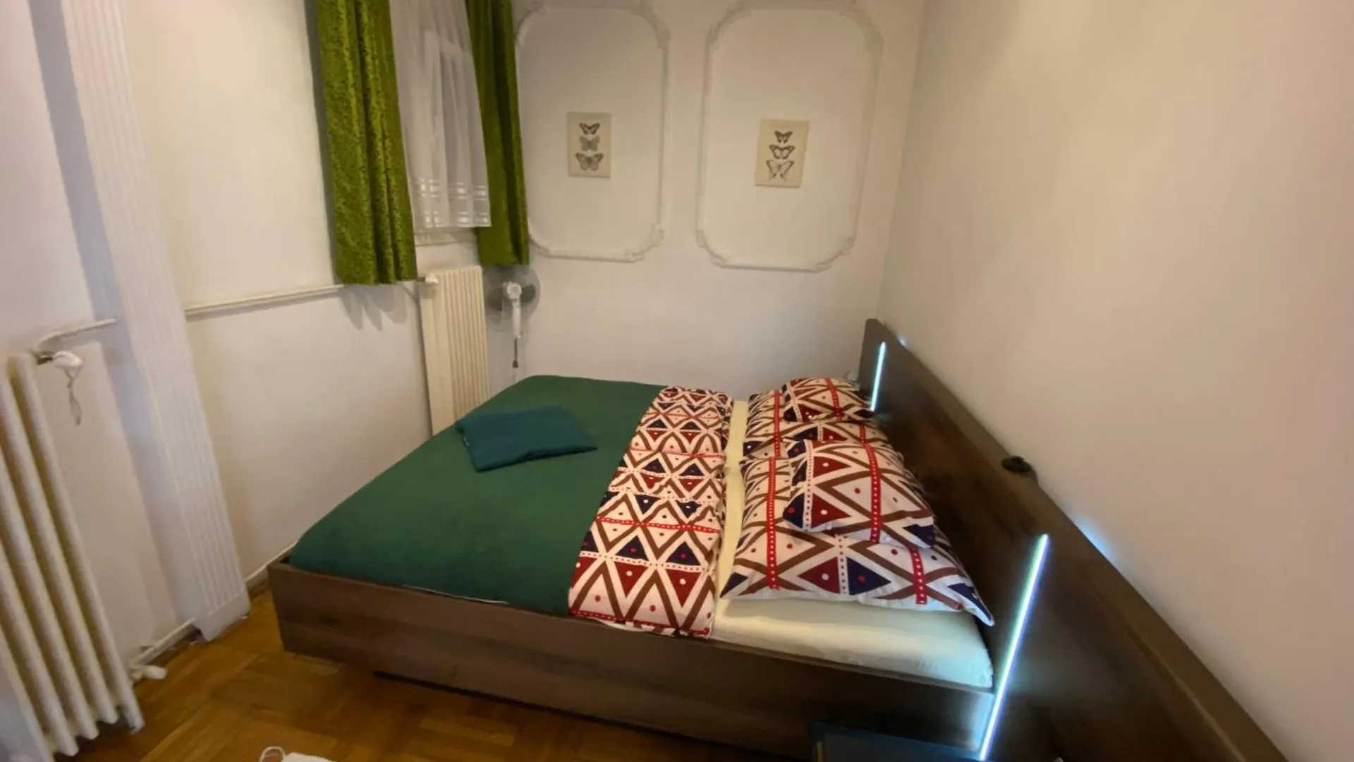 Heart Of The City 2 Bedrooms, Living Rooms, Bathrooms, With Ac Budapešť 0*,